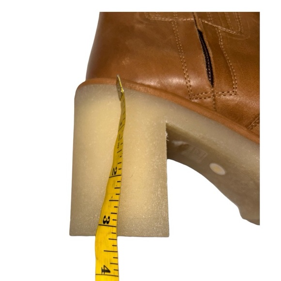 Free People l NIB James Chelsea Tan Leather Boots Size 38/8 - Picture 8 of 10